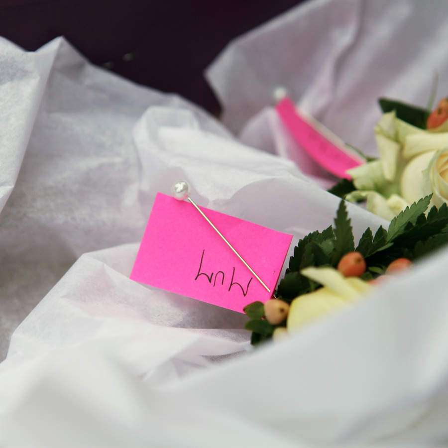 Display fd flowers %2834%29